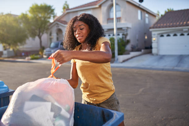 Best Commercial Cleanout Services  in Mounds, OK
